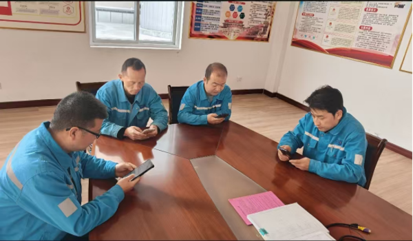 202504154·15全民國(guó)家安全教育日,海螺新材在行動(dòng)(1)271 202504154·15全民國(guó)家安全教育日,海螺新材在行動(dòng)(1)271